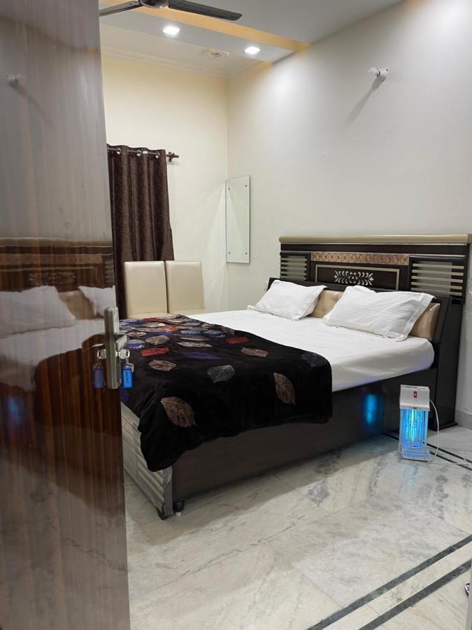 Homestay Comforts 500M From Amritsar Airport Екстериор снимка