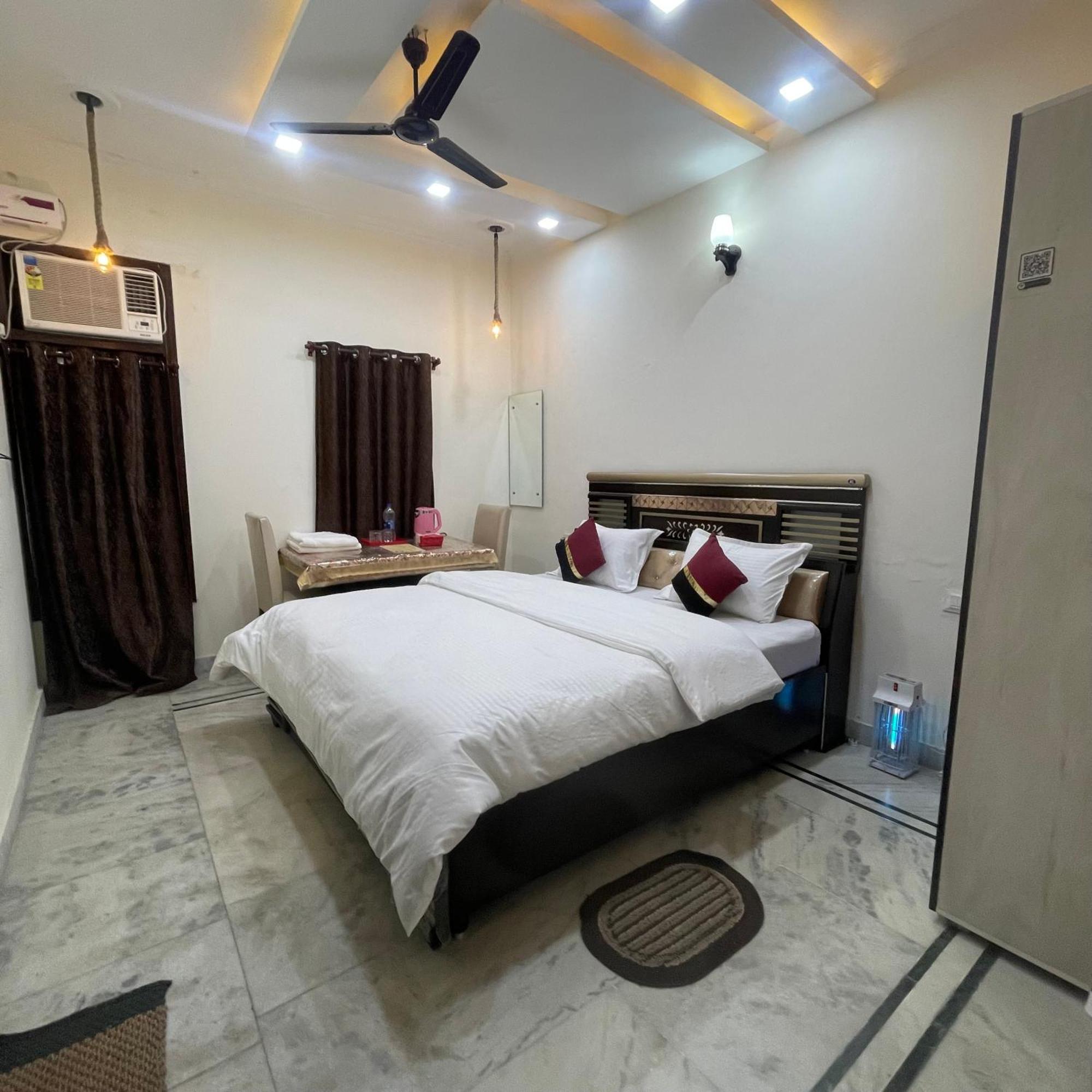 Homestay Comforts 500M From Amritsar Airport Екстериор снимка